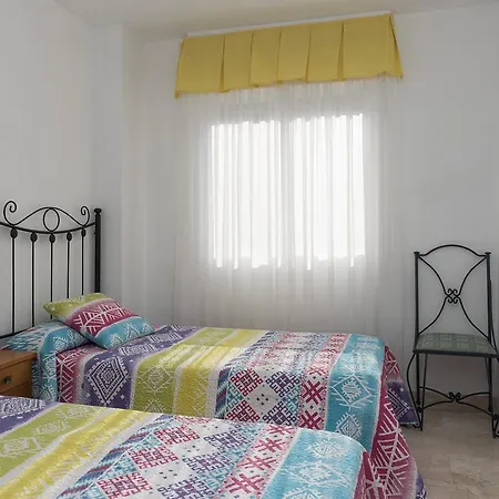 Modern * דניה
